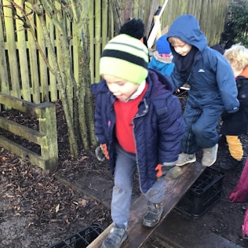 Ice explorations with Owls. (6)